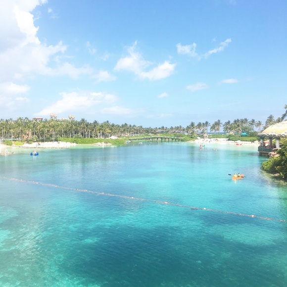 Meet your Posher, Jenn - Picture 1 of 1